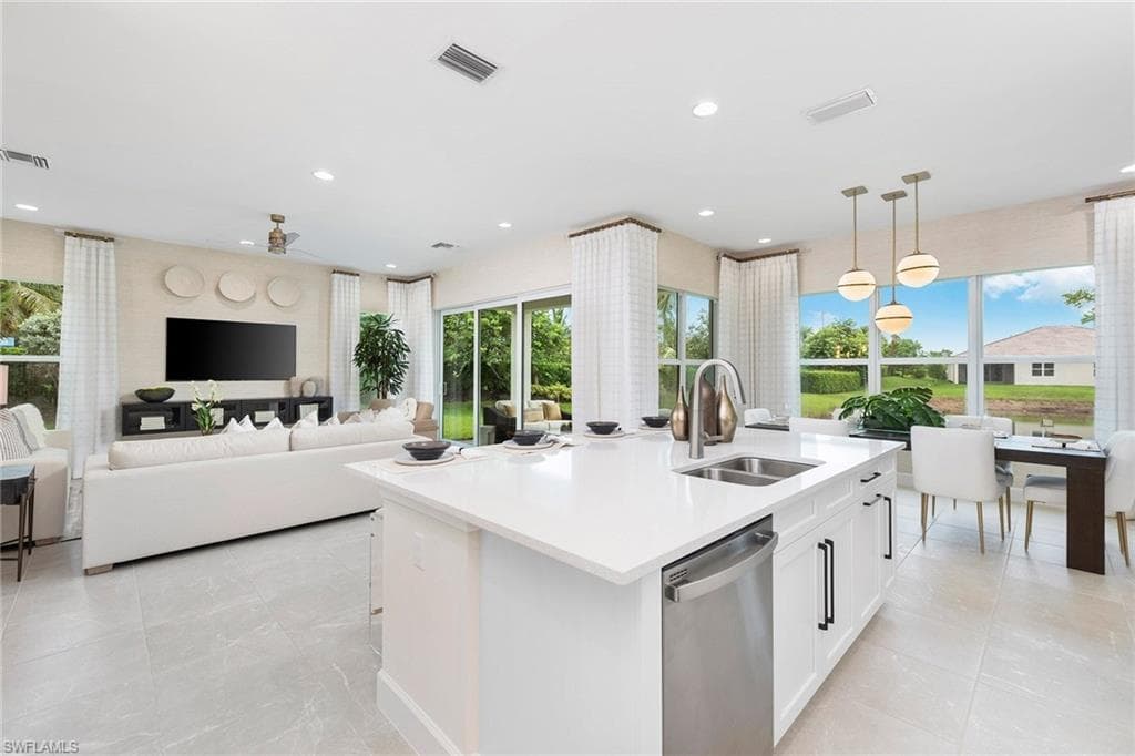28397 Turin CT BONITA SPRINGS, FL 34135