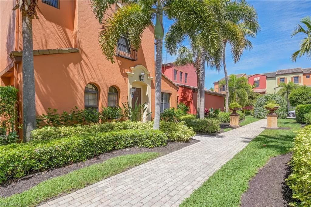 8340 Delicia ST 1105 FORT MYERS, FL 33912