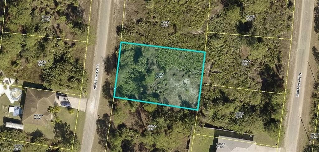 1045 Norfolk AVE S LEHIGH ACRES, FL 33974