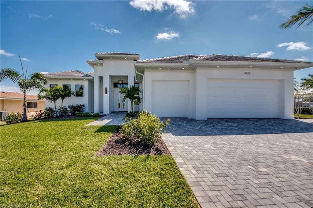 4938 SW 2nd AVE CAPE CORAL, FL 33914