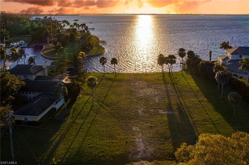 6924 Old Whiskey Creek DR FORT MYERS, FL 33919