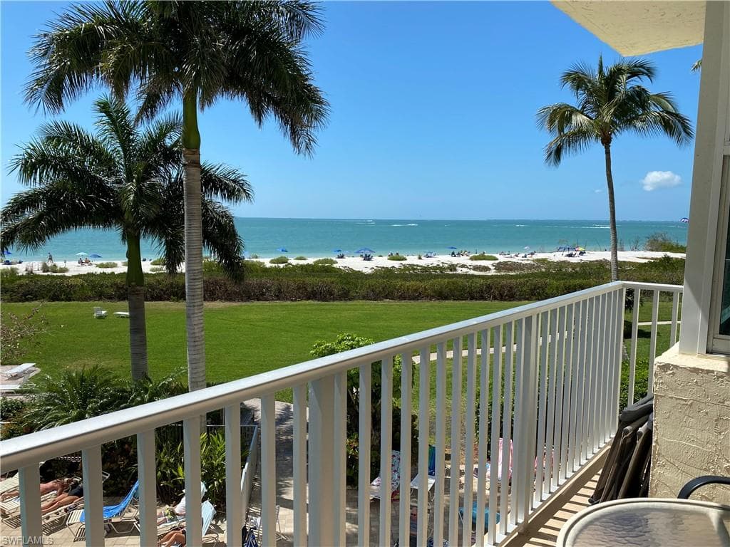 7300 Estero BLVD 204 FORT MYERS BEACH, FL 33931