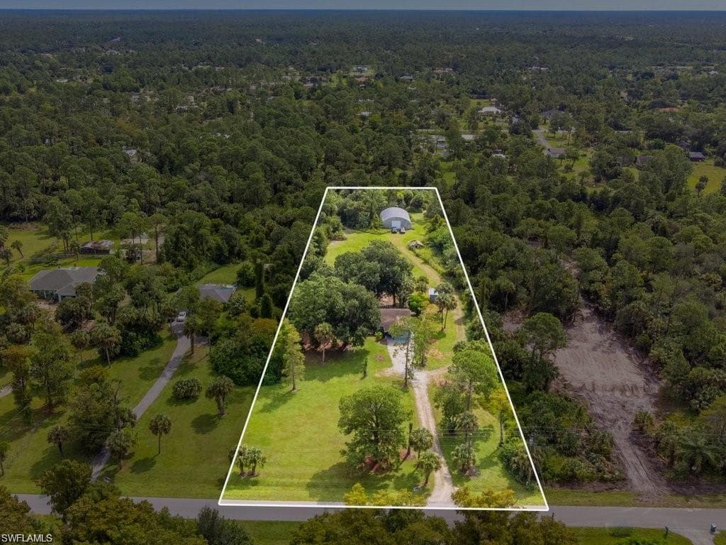 680 6th ST SE NAPLES, FL 34117