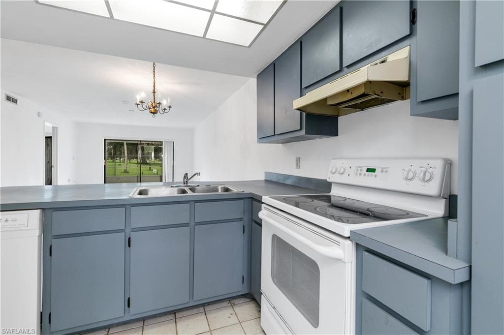 2231 E 5th ST 105 LEHIGH ACRES, FL 33936