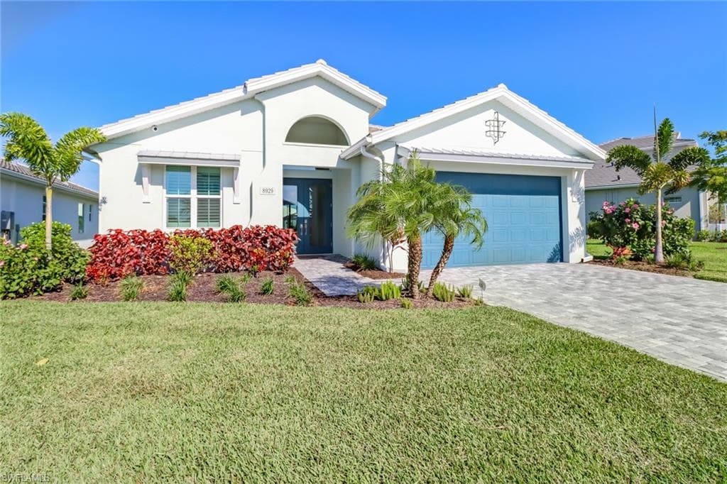 8929 Redonda DR NAPLES, FL 34114