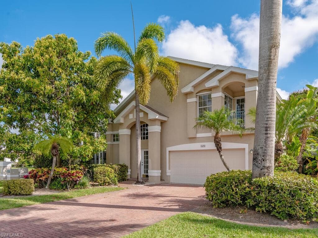 3690 Weymouth CIR 1 NAPLES, FL 34112