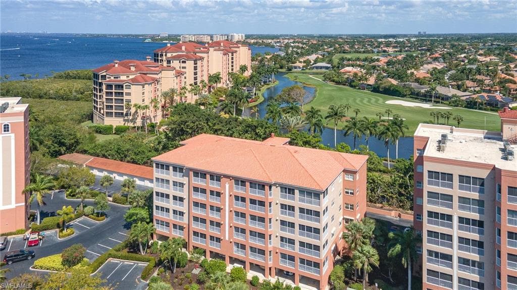 14817 Laguna DR 204 FORT MYERS, FL 33908