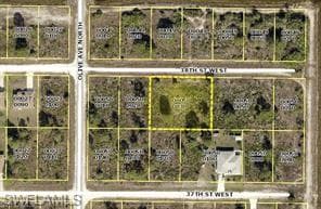 3109 38th ST W LEHIGH ACRES, FL 33971