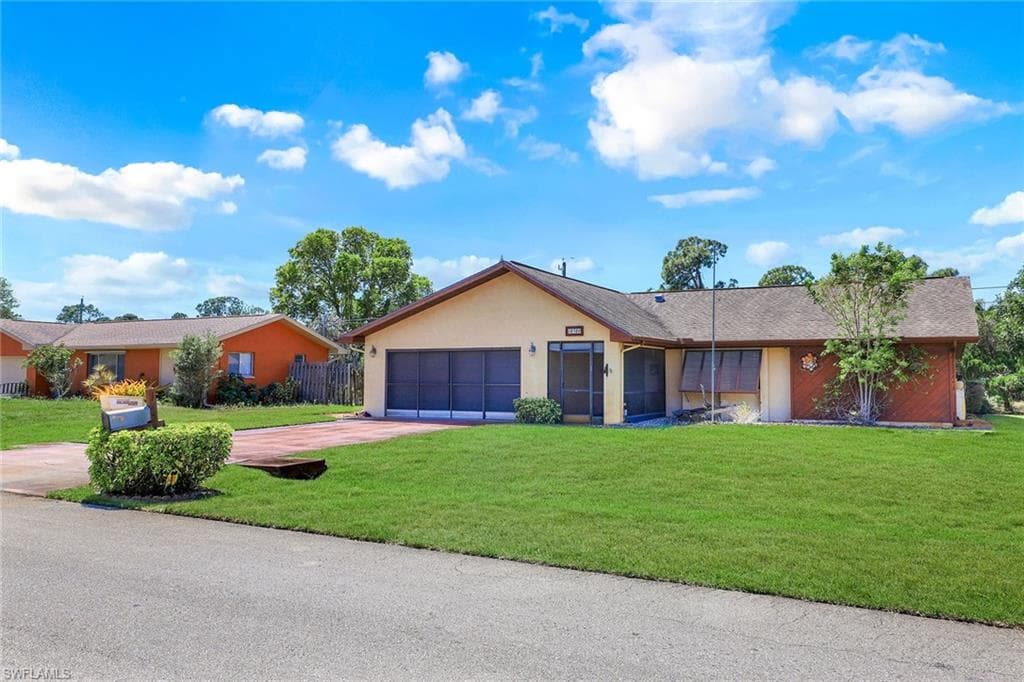 18580 Ocala RD FORT MYERS, FL 33967