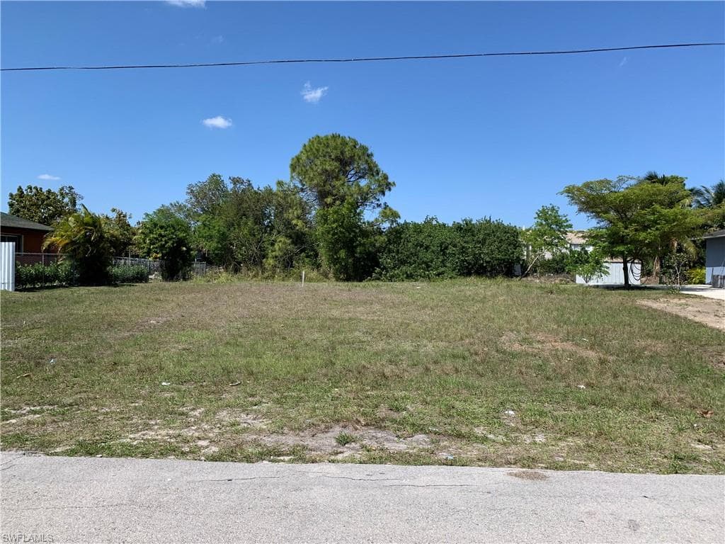 4727 17th AVE SW NAPLES, FL 34116