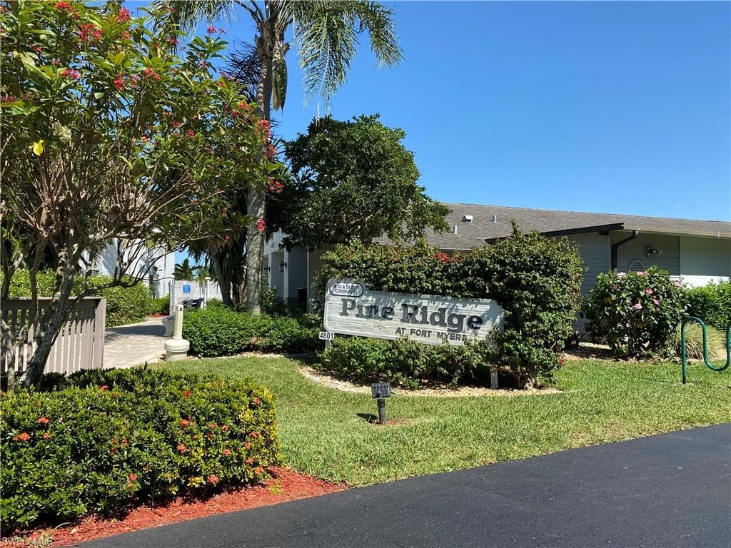 9930 Sailview CT 2 FORT MYERS, FL 33905