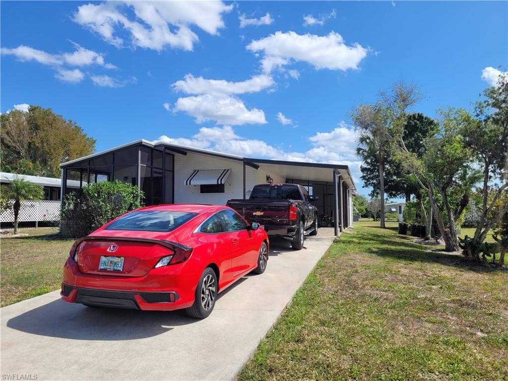 203 Riverwood RD NAPLES, FL 34114