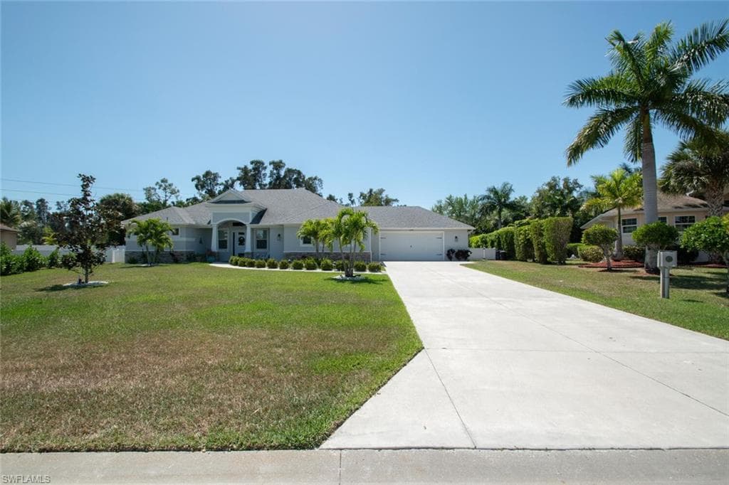 15195 Briarcrest CIR FORT MYERS, FL 33912