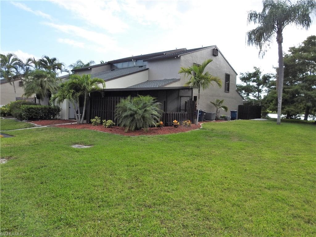 12918 Meadowood CT FORT MYERS, FL 33919