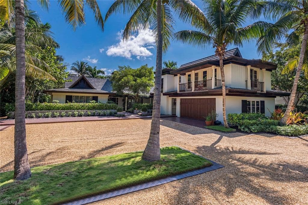 3455 GIN LN NAPLES, FL 34102