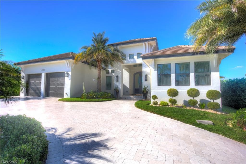 2803 SW 35th LN CAPE CORAL, FL 33914