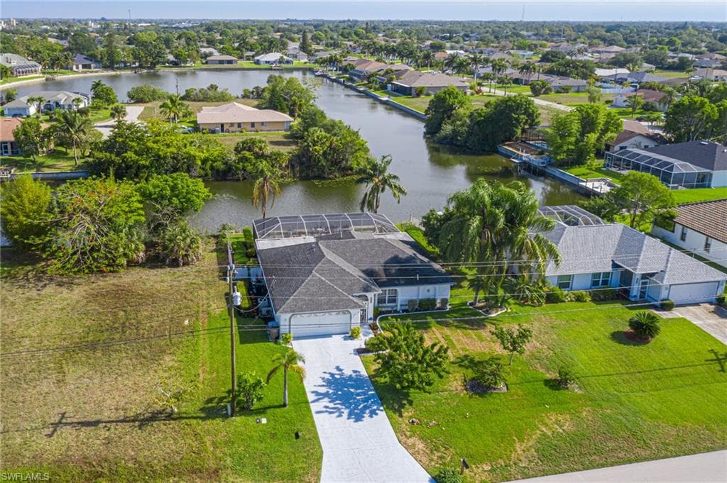 2223 NE 1st TER CAPE CORAL, FL 33909