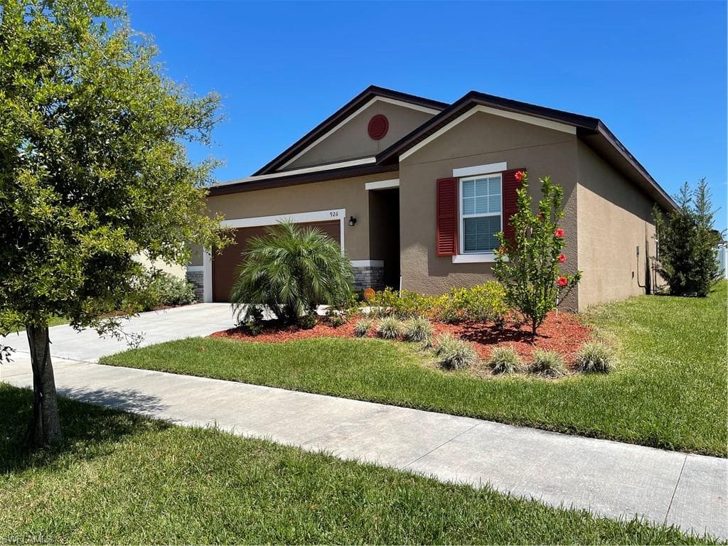 926 Fallon Hills DR HAINES CITY, FL 33844