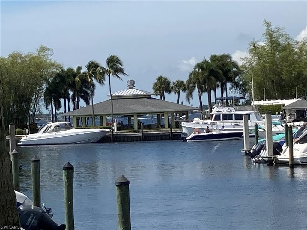 4601 S Landings DR 4601 FORT MYERS, FL 33919