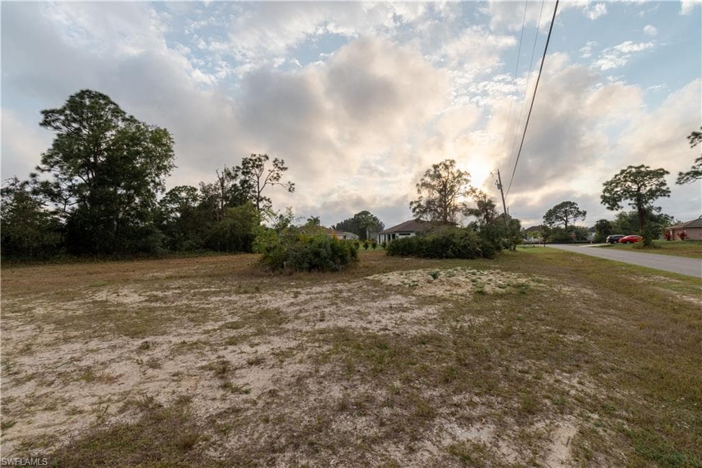 2914 SW 5th ST CAPE CORAL, FL 33991