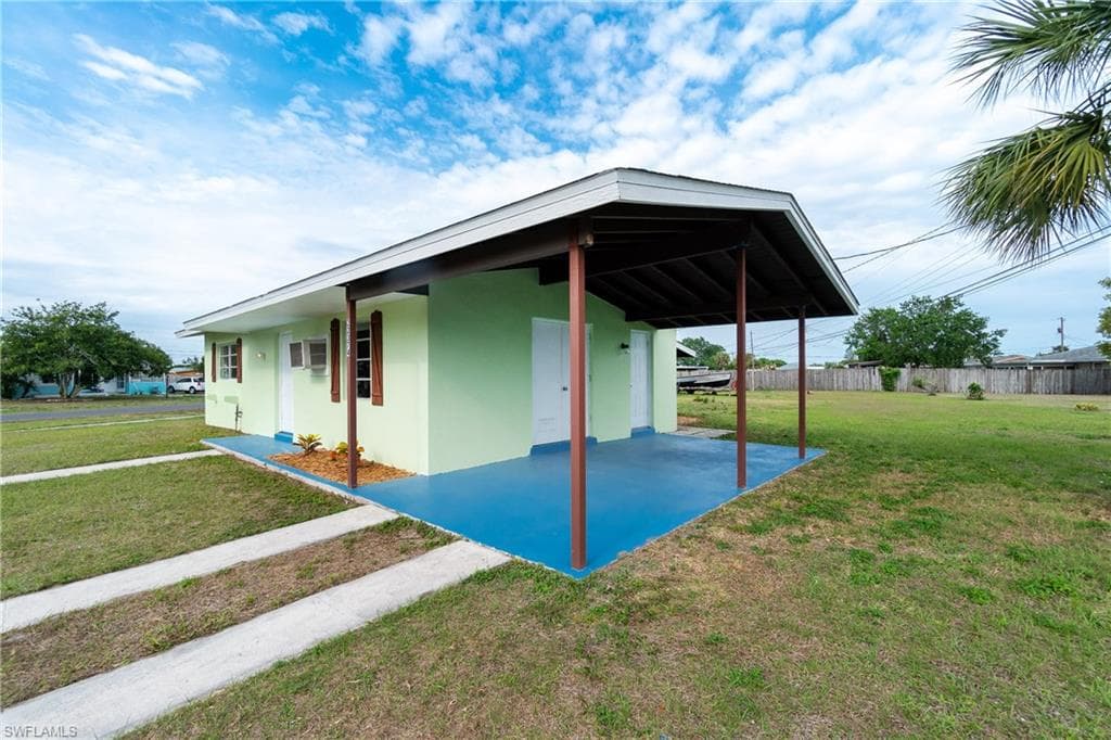 22374 Lasalle RD PORT CHARLOTTE, FL 33952