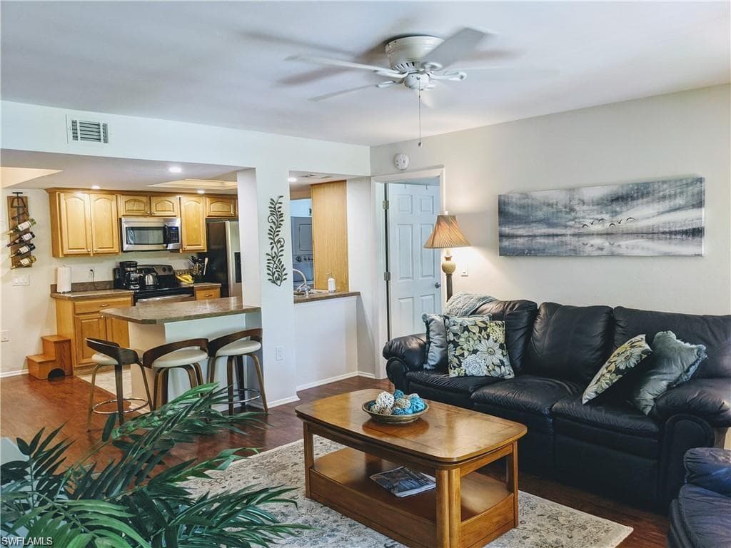 3100 Seasons WAY 107 ESTERO, FL 33928