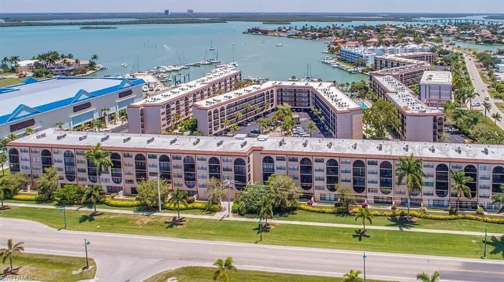 1024 Anglers CV C-409 MARCO ISLAND, FL 34145