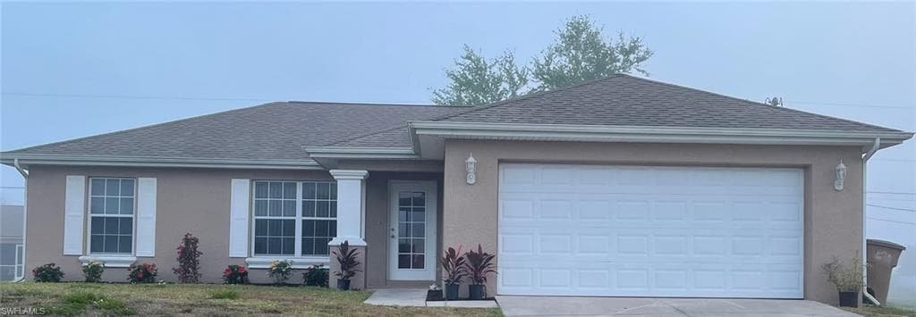 829 NE 10th LN CAPE CORAL, FL 33909