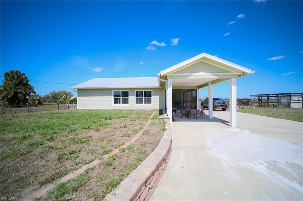 7500 15th TER LABELLE, FL 33935