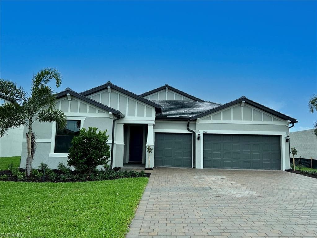 17491 Ashcomb WAY ESTERO, FL 33928