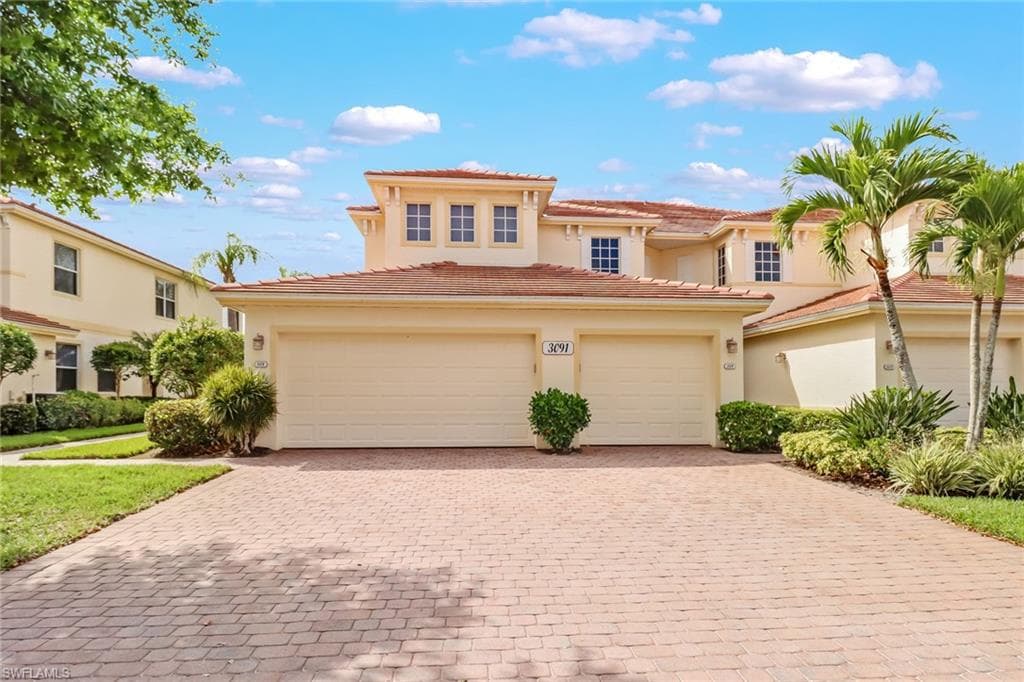 3091 Meandering WAY 101 FORT MYERS, FL 33905