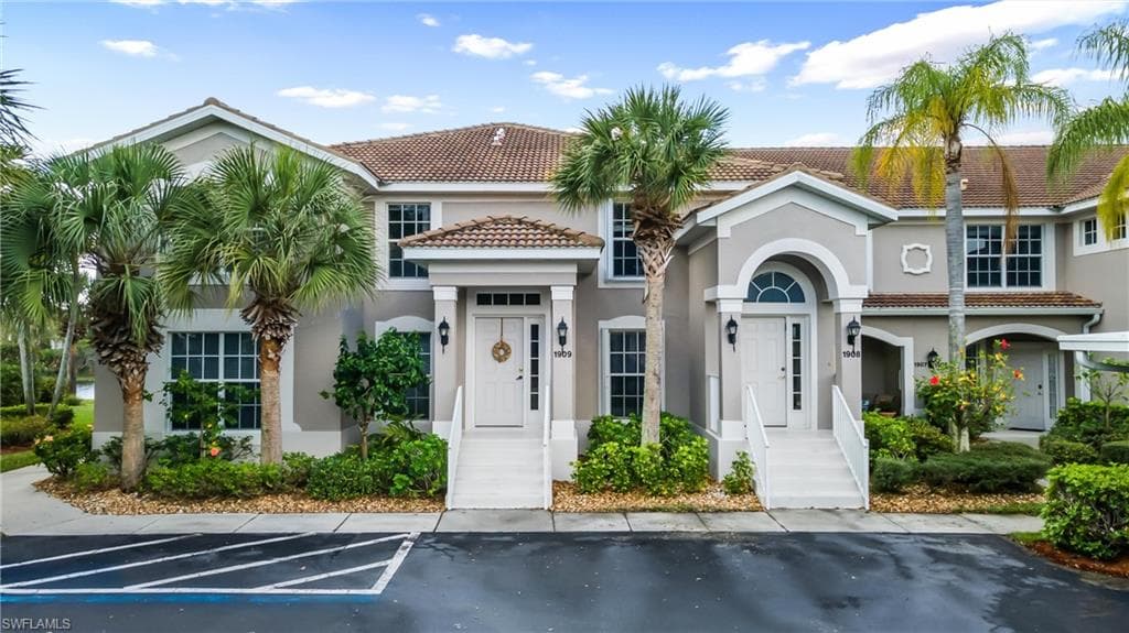 10119 Colonial Country Club BLVD 1909 FORT MYERS, FL 33913