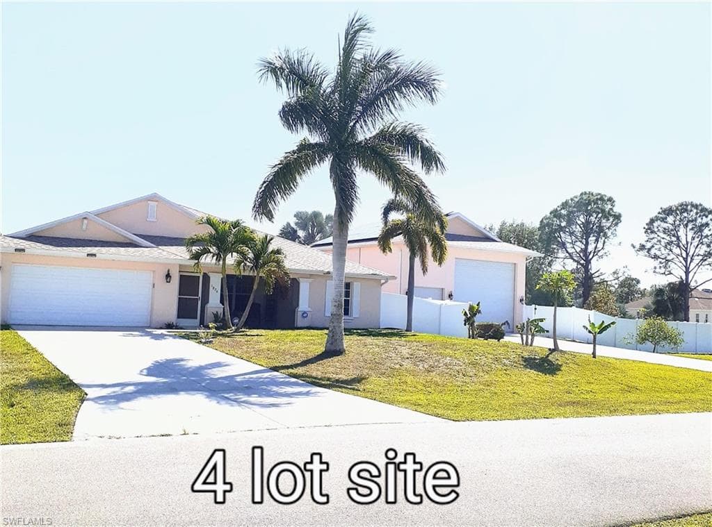 1824 NE 33rd TER CAPE CORAL, FL 33909