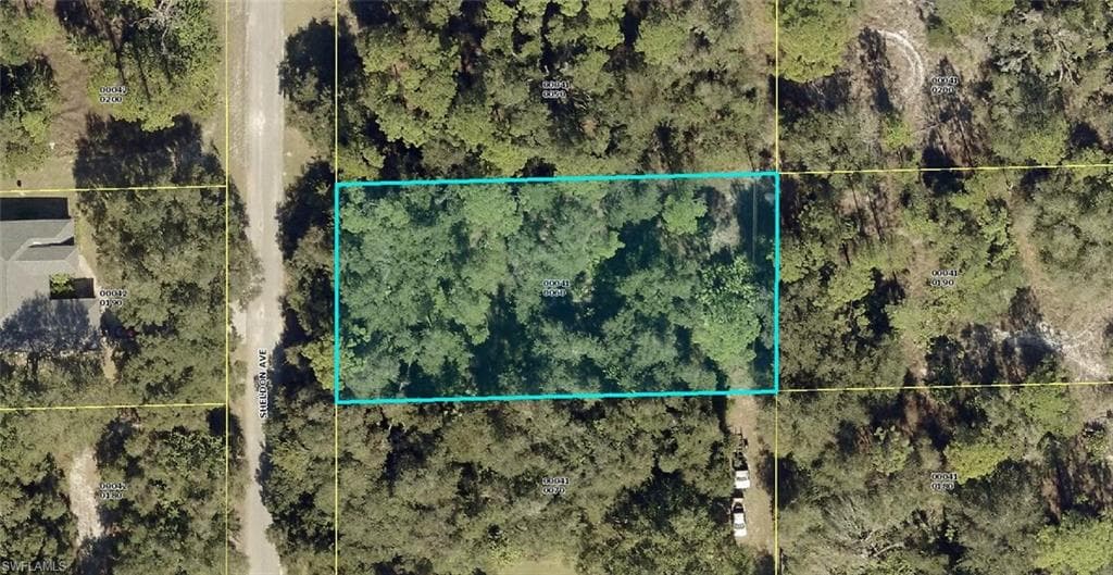 1512 Sheldon AVE LEHIGH ACRES, FL 33972