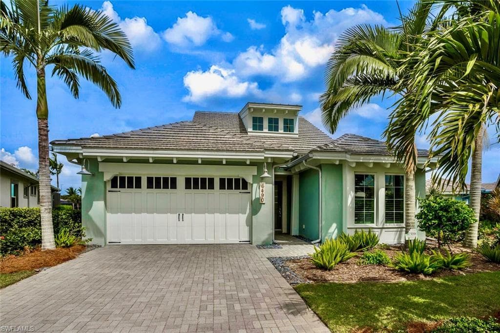 6490 WARWICK AVE NAPLES, FL 34113