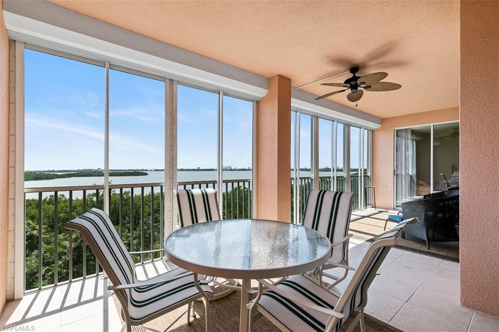 201 Vintage Bay DR B-23 MARCO ISLAND, FL 34145