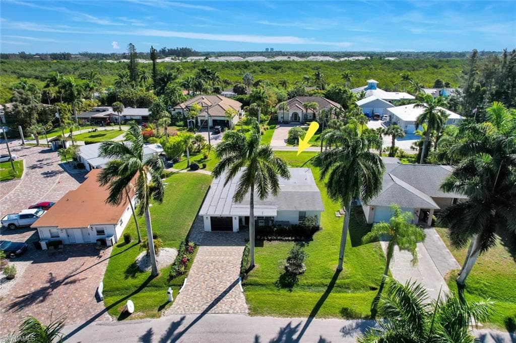 14713 Kimberly LN FORT MYERS, FL 33908