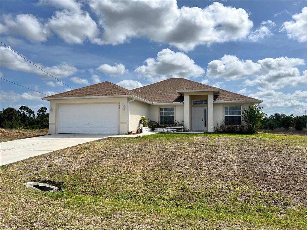 931 Marilyn AVE S LEHIGH ACRES, FL 33974