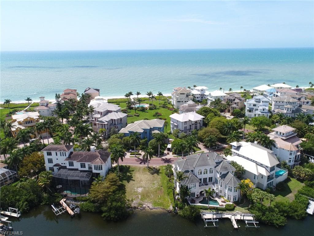 236 Barefoot Beach BLVD BONITA SPRINGS, FL 34134