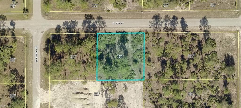 102 E 15th ST LEHIGH ACRES, FL 33972