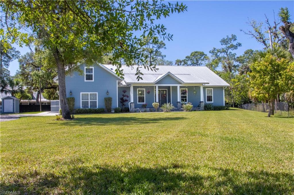 1205 Harmony TRL LABELLE, FL 33935