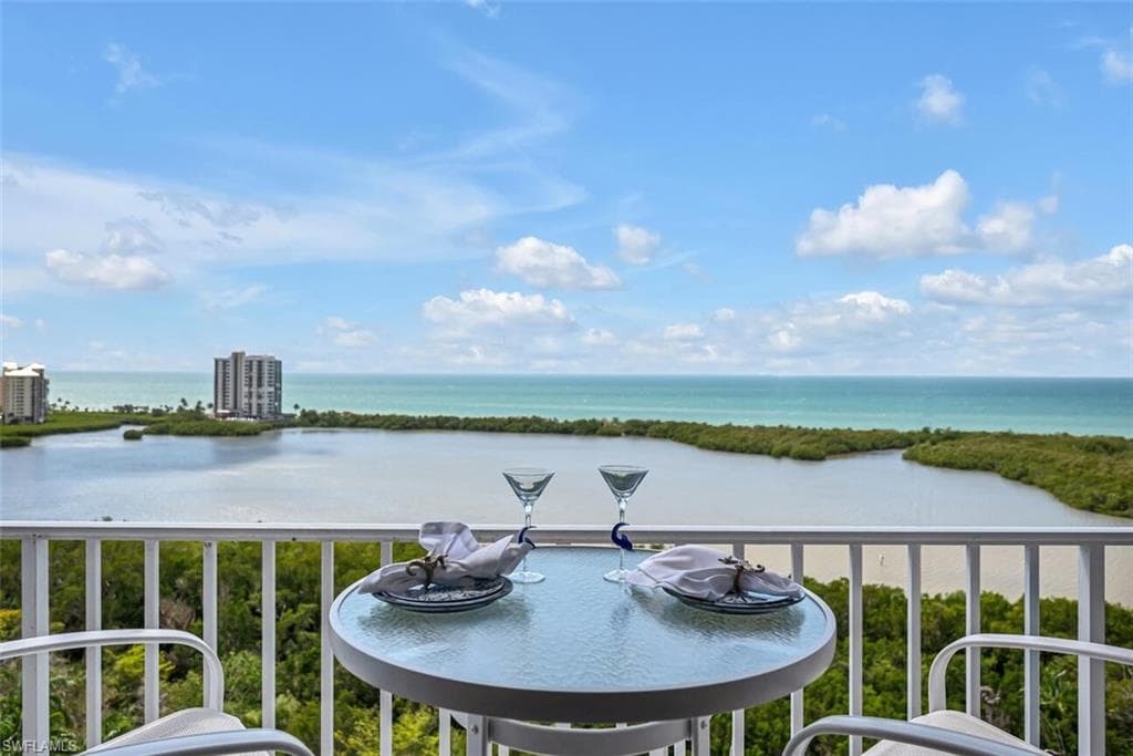 5550 Heron Point DR 1604 NAPLES, FL 34108