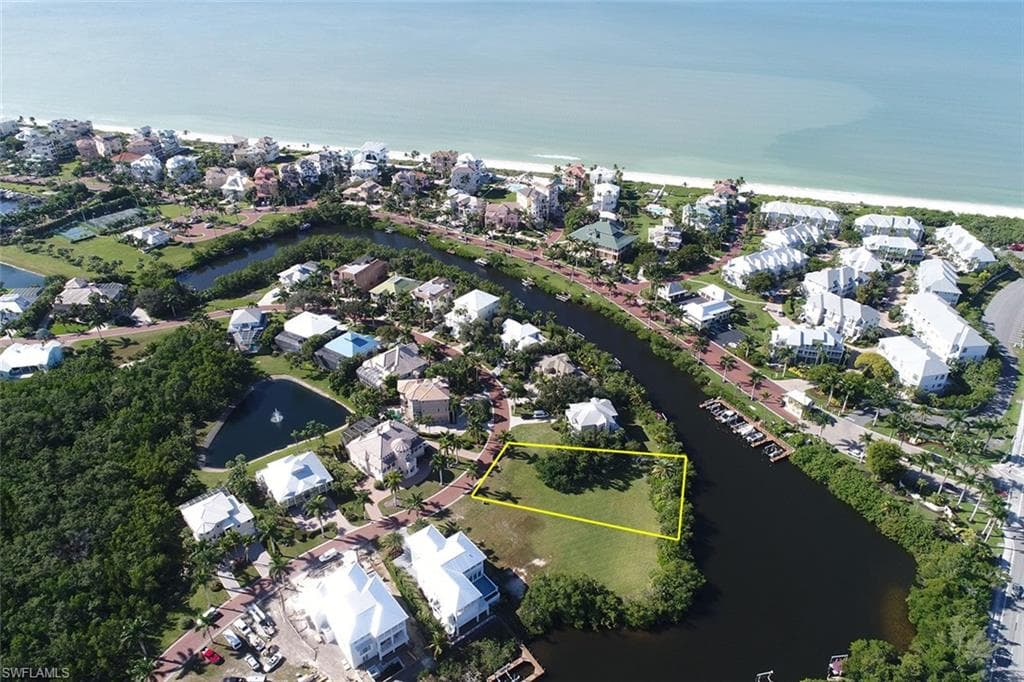 185 Topanga DR BONITA SPRINGS, FL 34134