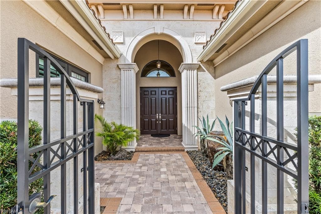 4446 Caldera CIR NAPLES, FL 34119