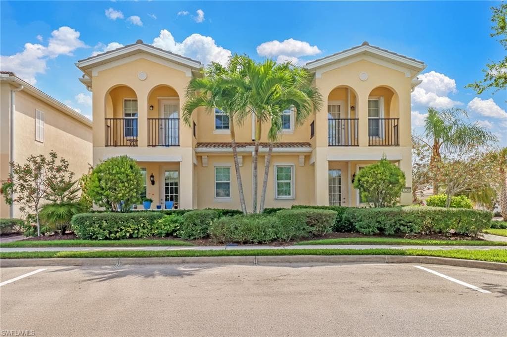 8244 Josefa WAY NAPLES, FL 34114
