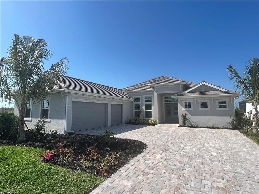 18806 Wildblue BLVD FORT MYERS, FL 33913