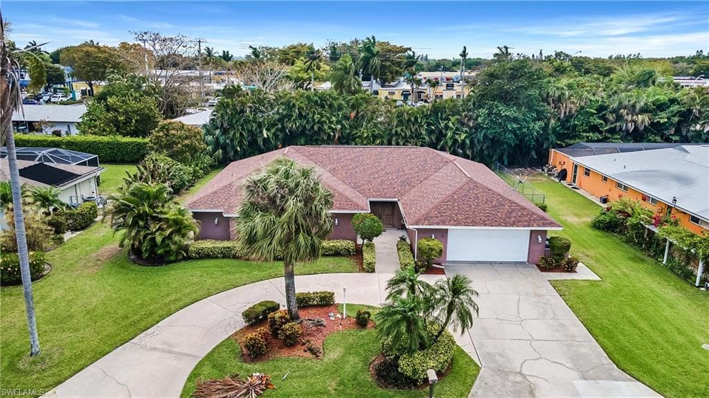 6571 E Town And River RD FORT MYERS, FL 33919
