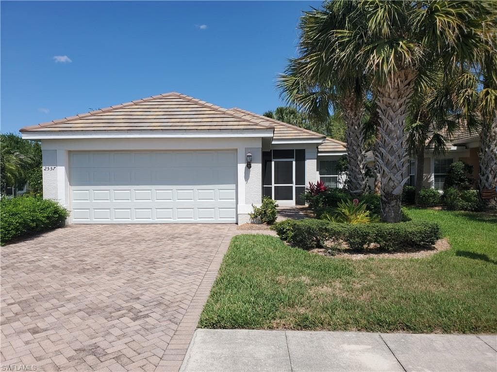 2557 Anguilla DR CAPE CORAL, FL 33991