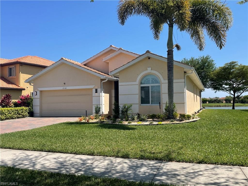 1510 Birdie DR NAPLES, FL 34120