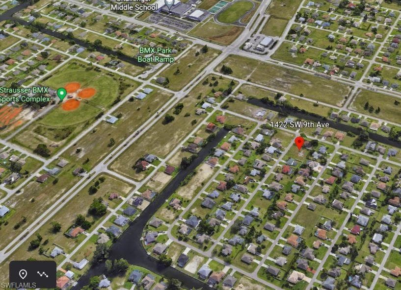 1422 SW 9th AVE CAPE CORAL, FL 33991